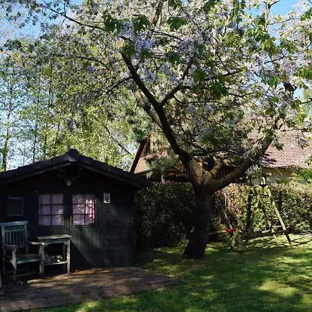 Small House On The Apartment Leisten (Mecklenburg-Vorpommern)